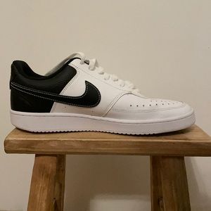 Nike Court Vision Women’s Sz 10